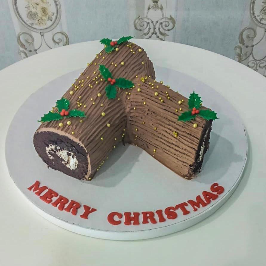 Bûche de Noël (Classic Vegan Yule Log) – Veganlife UAE (FOR ORDERS
